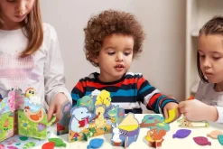 DAM Avenir® Crayon Activity Kit: Into the Seasons Discount
