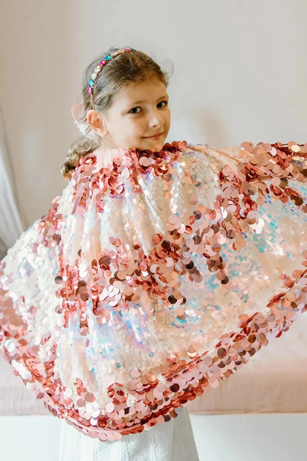 Creative Education of Canada Inc Great Pretenders The 5th Avenue Pink Palette Cape Size 4/6 New