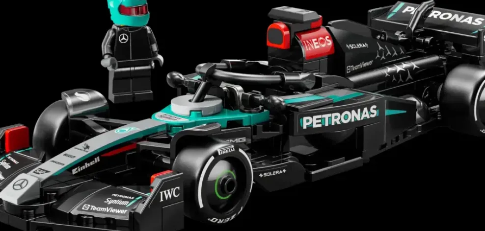 LEGO ® Speed Challenge: Mercedes-AMG F1® W15 Race Car 77244 Outlet