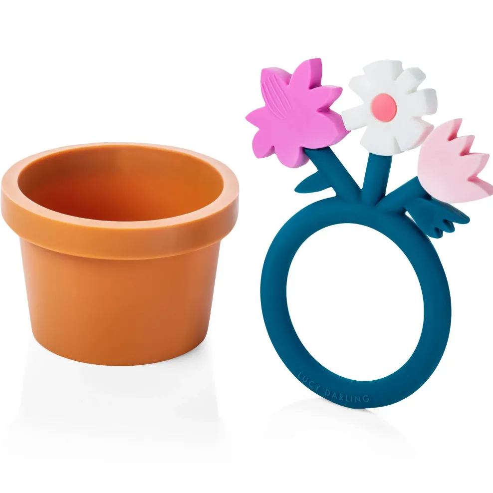 Lucy Darling Teether Toy: Little Artist Discount