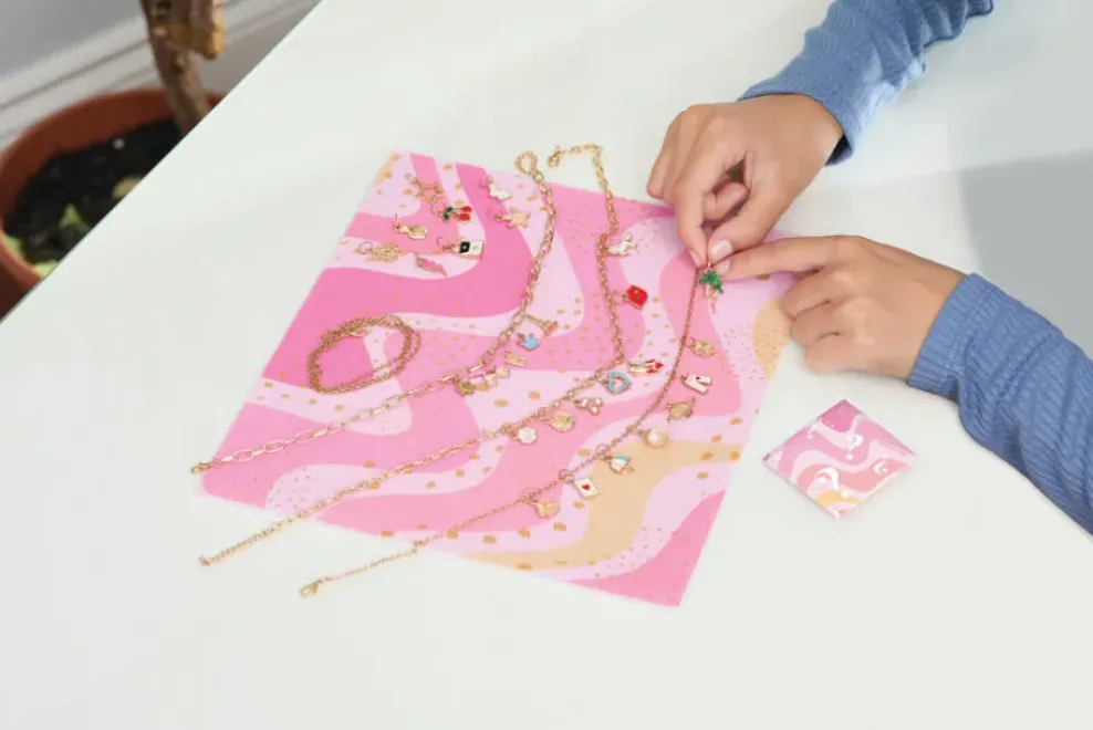 Make It Real : Handful of Charm Jewelry Set Discount