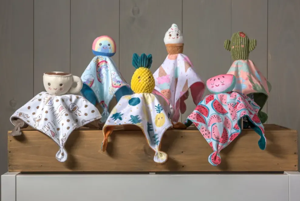 Mary Meyer ® Sweet Soothie: Ice Cream 10" New