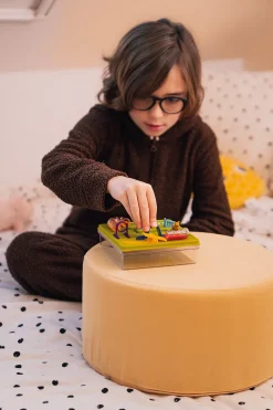 Smart Toys & Games, LLC Smart Games Smart Dog Online